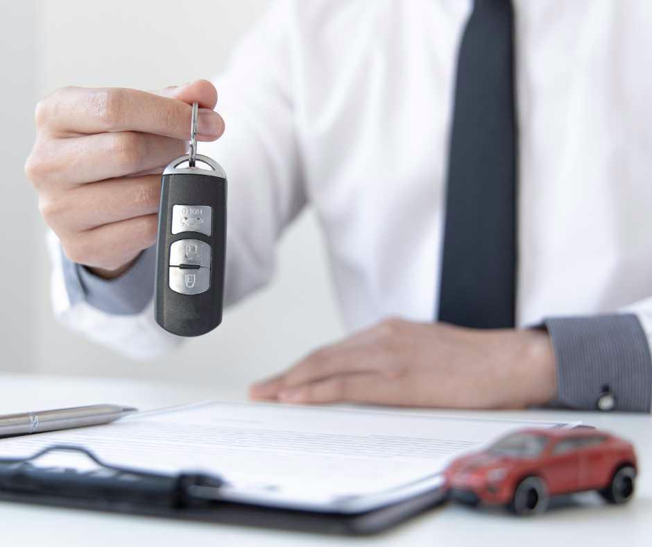 Sfaturi esentiale pentru inchirierea unei masini in 2024